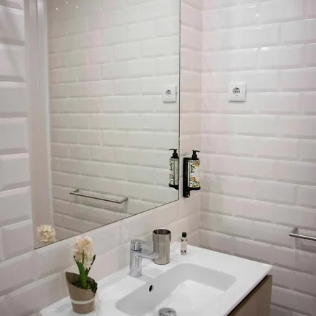 1118 Lofts Apartment Porto