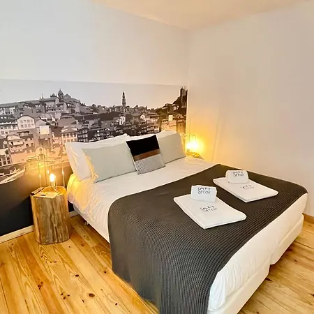 1118 Lofts Apartment